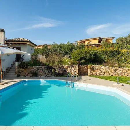 Ecolux Pool Villa, Easy Access Southsardiniaholidays *