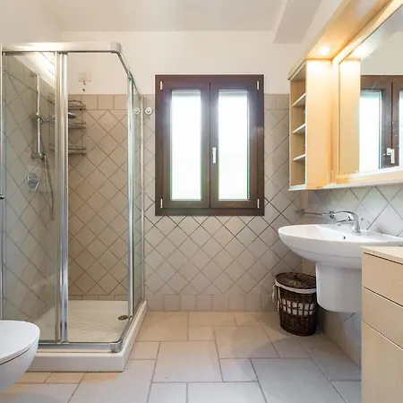 Ecolux Pool Villa, Easy Access Southsardiniaholidays Villa