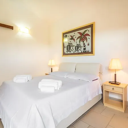 Villa Ecolux Pool Villa, Easy Access Southsardiniaholidays