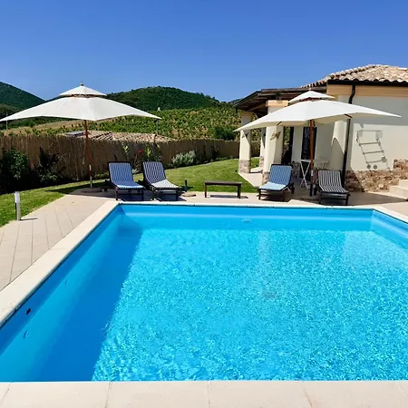Ecolux Pool Villa, Easy Access Southsardiniaholidays *