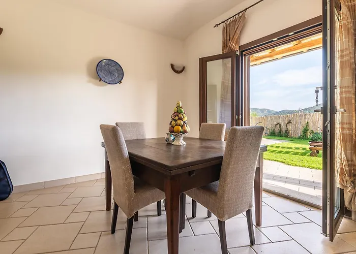 Ecolux Pool Villa, Easy Access Southsardiniaholidays Villa Domus De Maria