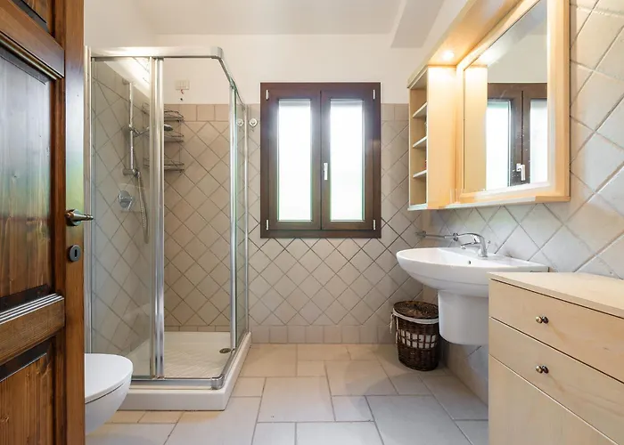 Ecolux Pool Villa, Easy Access Southsardiniaholidays Villa