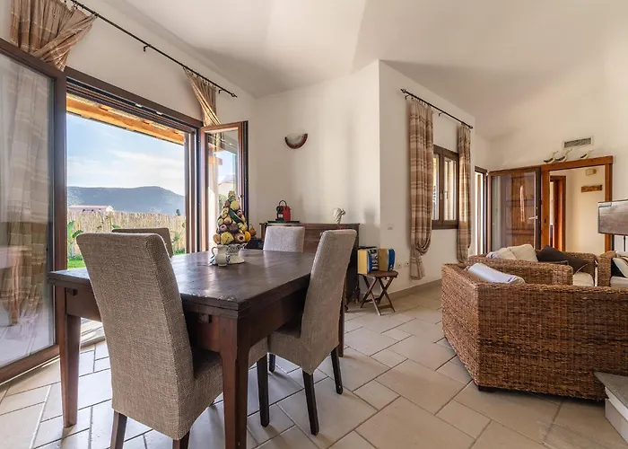 Villa Ecolux Pool Villa, Easy Access Southsardiniaholidays Domus De Maria